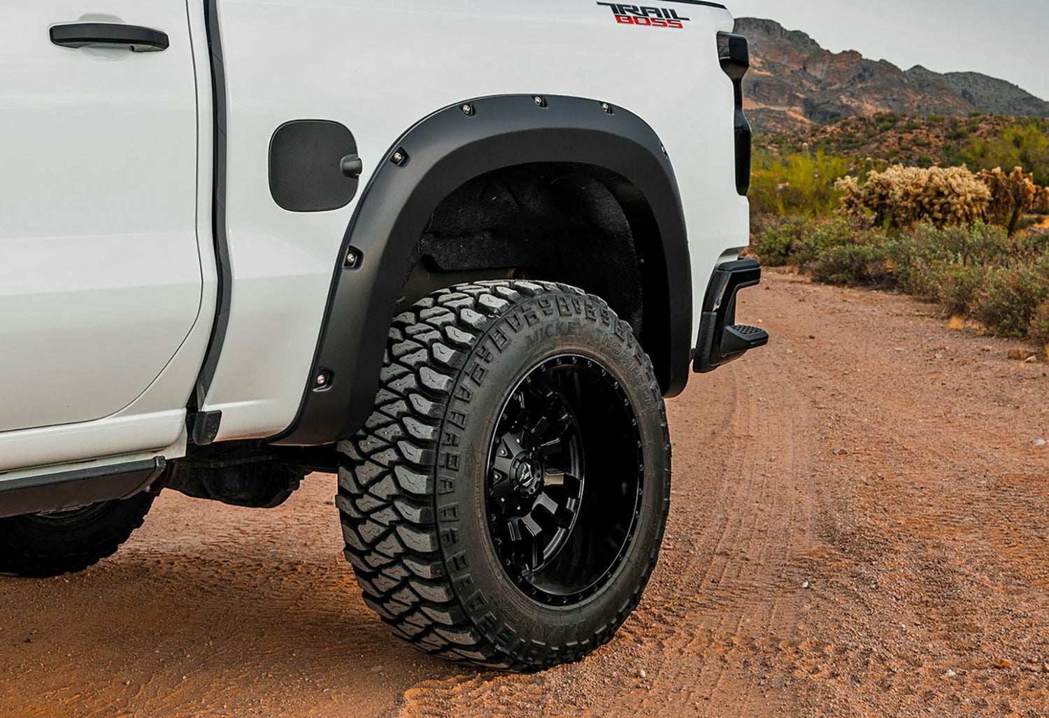 Rough Country - Pocket Fender Flares - G48 Redwood - Chevy Silverado 1500 (19-21) - F-C11911A-G48