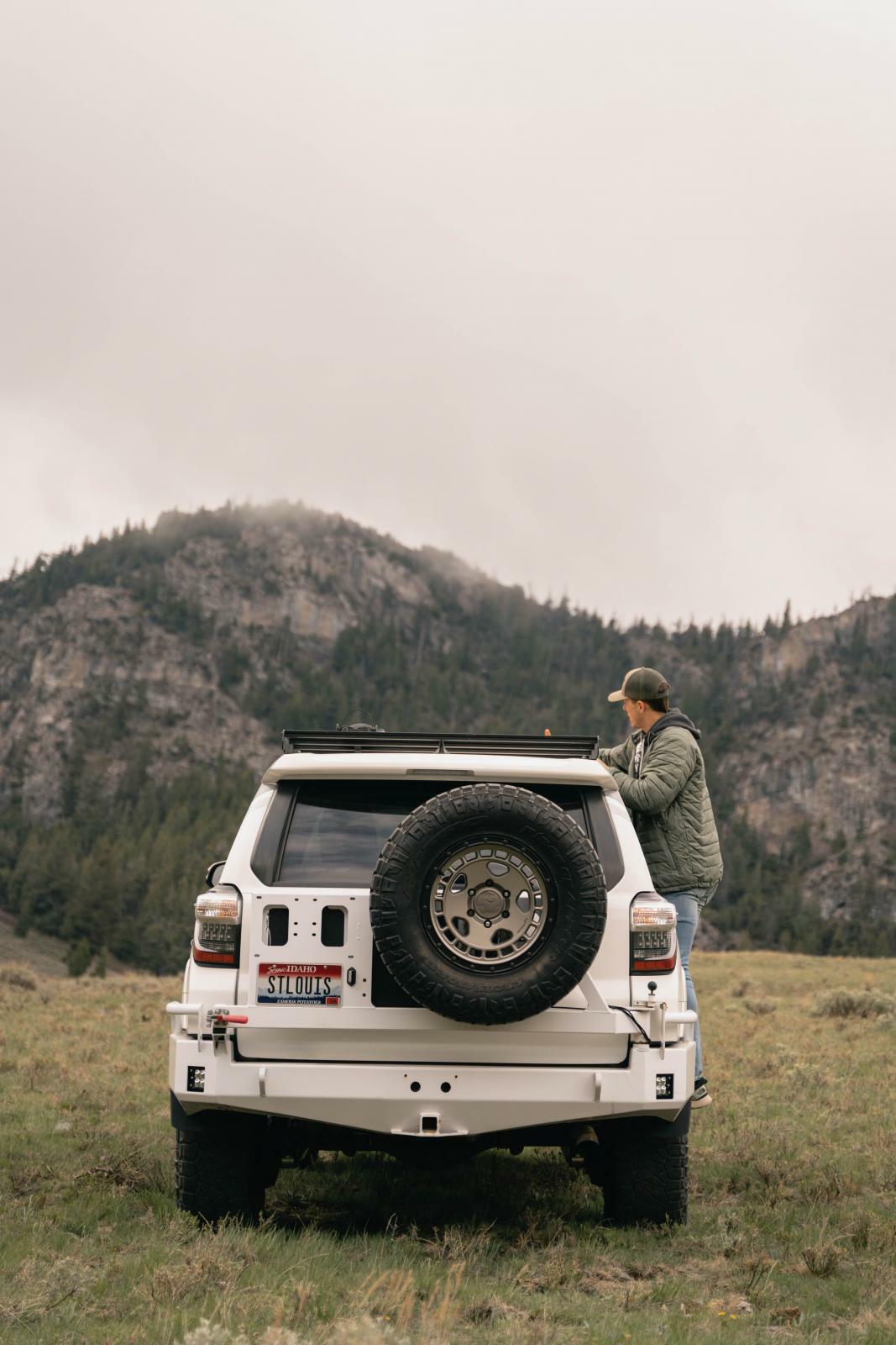 Prinsu - Toyota 4Runner Swing Arm Rear Bumper | 2010-2021 / Dual Swing Arm / Angled Tire Carrier / Bare Metal - 200-000-011-180