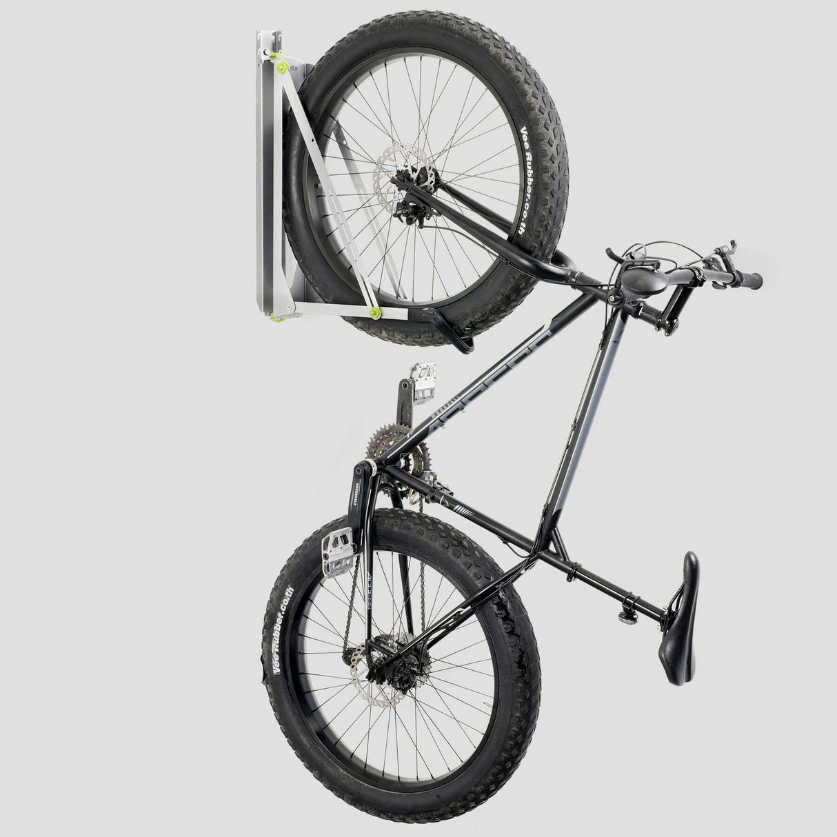 Delta Cycle - Pivot Rack Wall Storage - UR1000