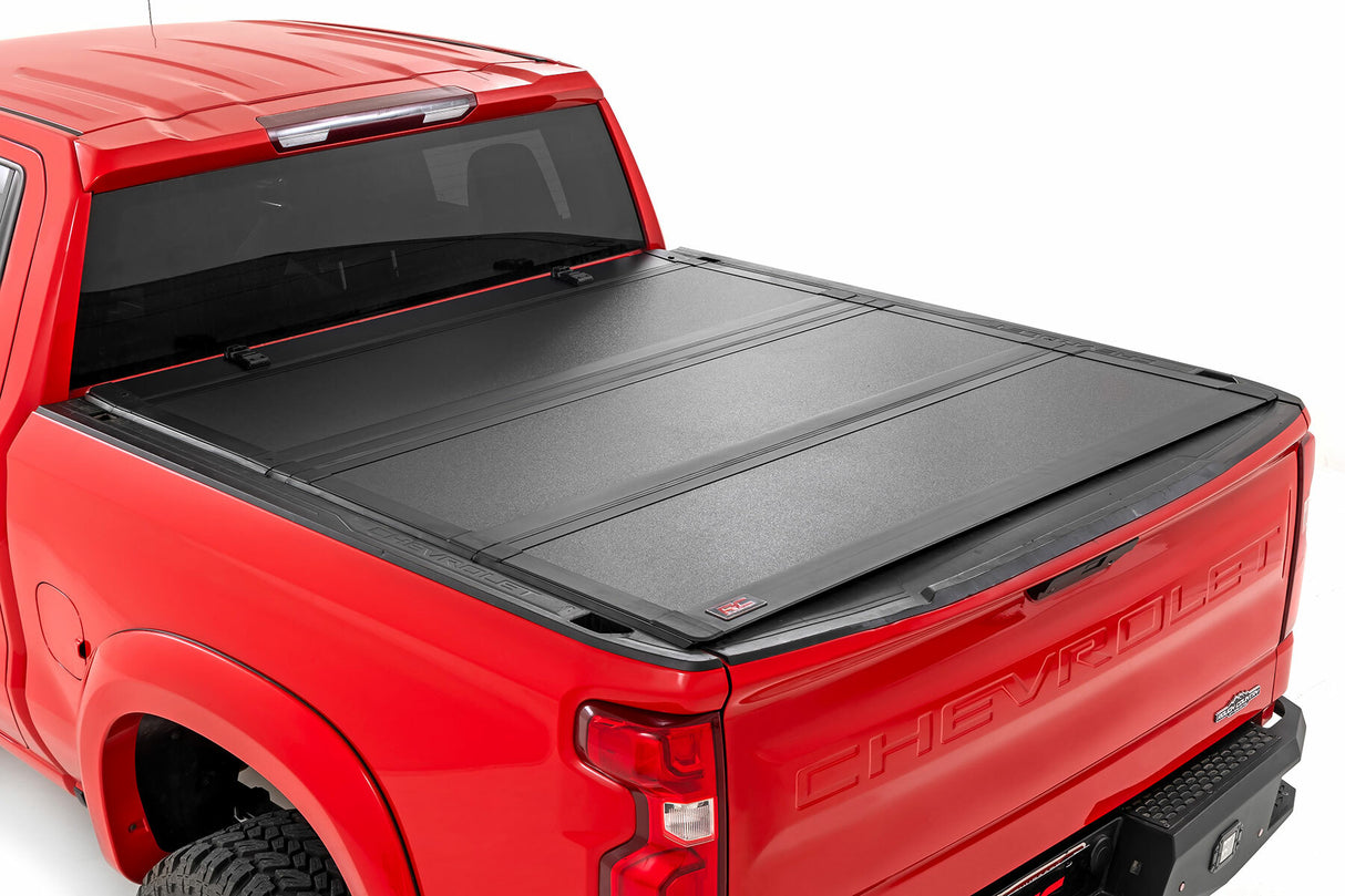 Rough Country - Hard Tri-Fold Flip Up Bed Cover - 6'7" Bed - Chevy GMC 1500 (19-23) - 49120650