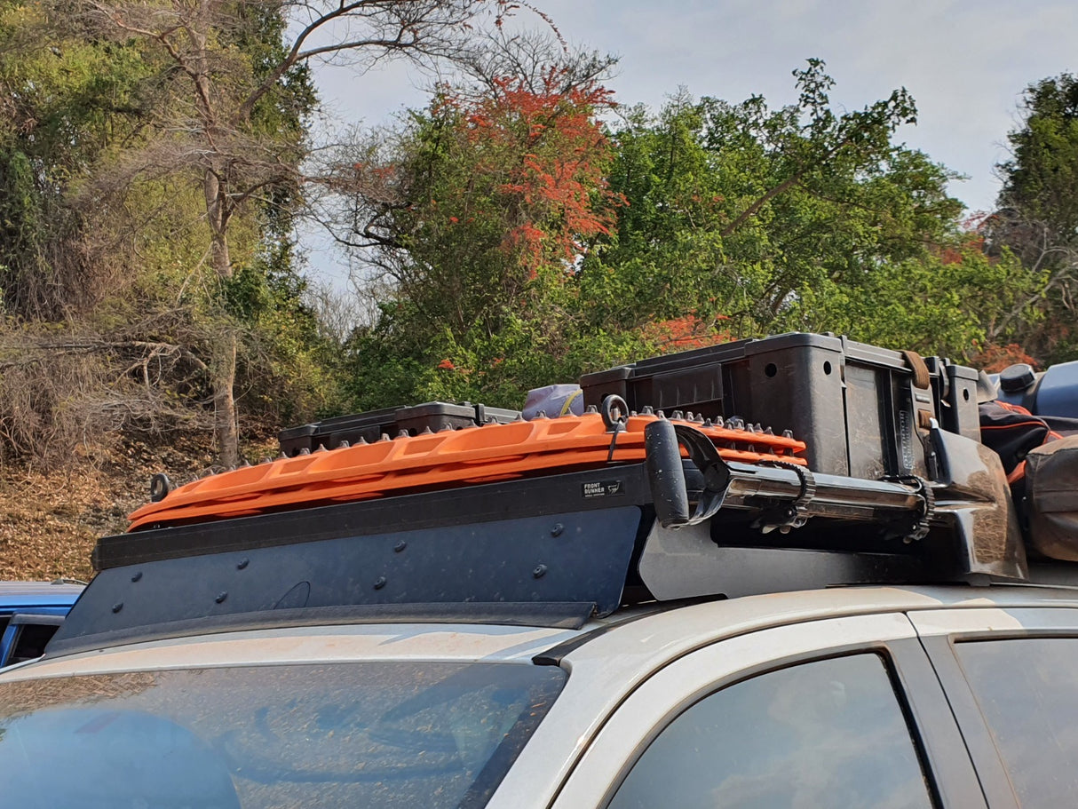 Front Runner - Wind Fairing for Rack / 1475mm(W) - RRAC145