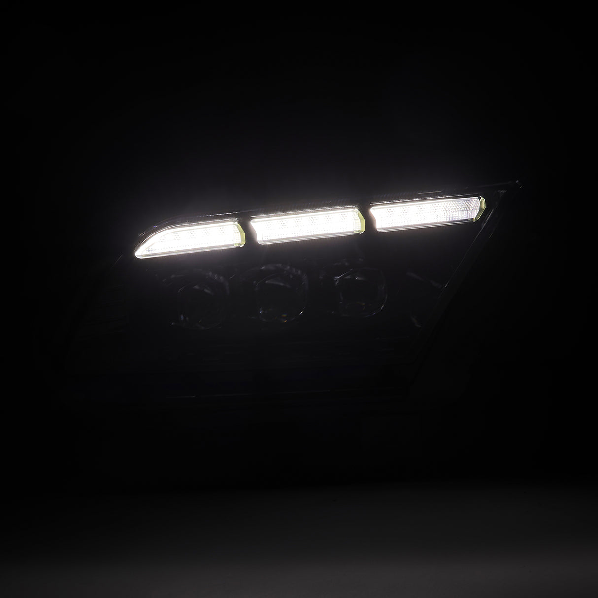 AlphaRex 880487 Projector Headlights Black