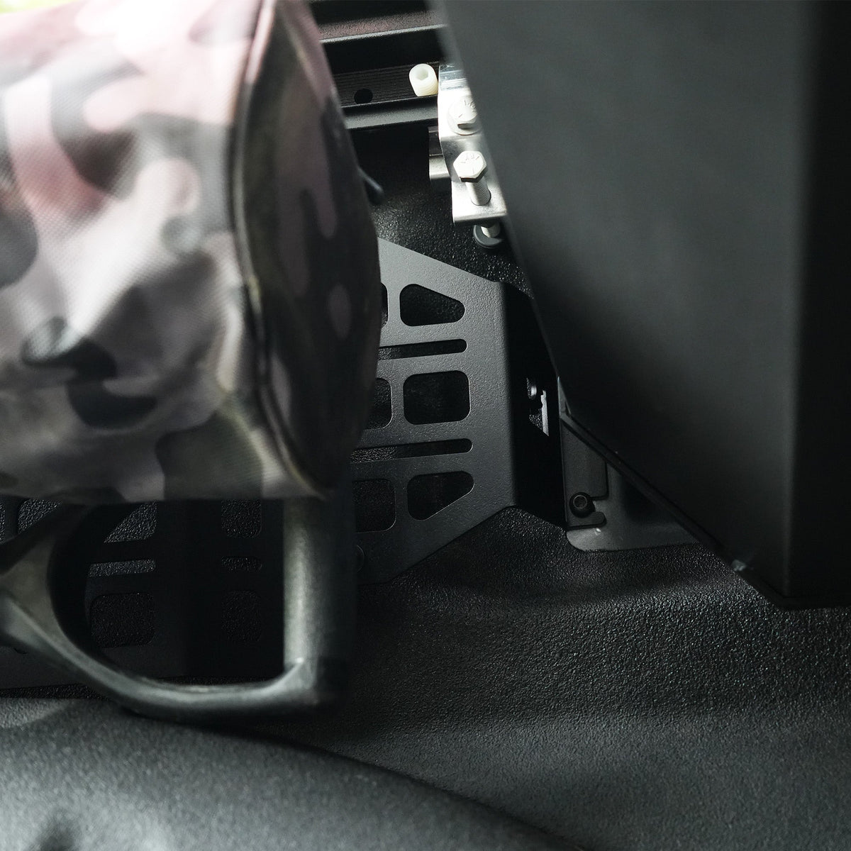Retrax Compatible MOLLE Panel Mount - Ford F-150 (2015-2026) & Super Duty (2017-2026)