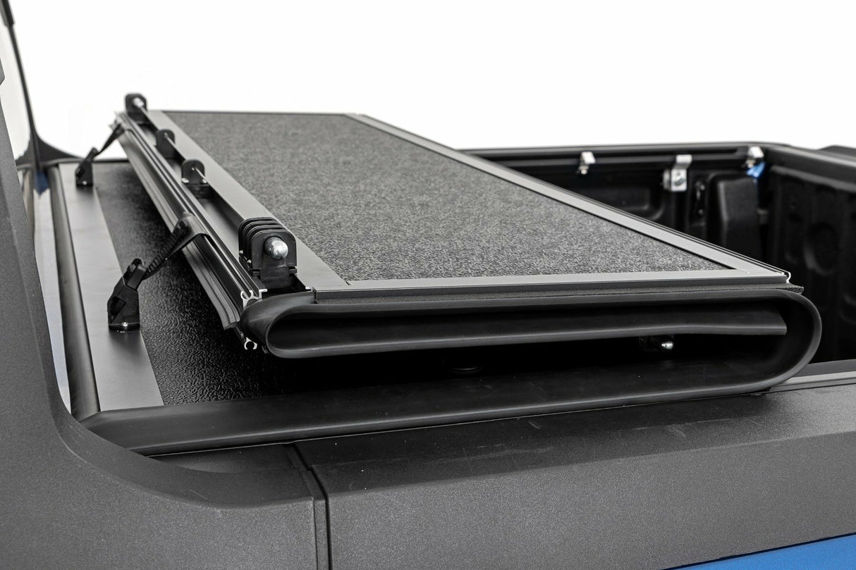 Hard Low Profile Bed Cover - 4'6(in.) Bed - Ford Maverick 2WD/4WD (2022-2024)