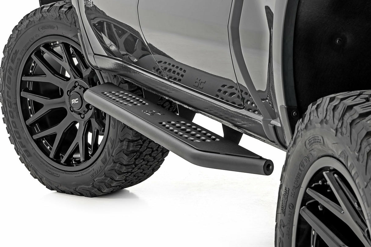 Rough Country - OV2 Running Boards - Side Step Bars - Crew Cab - Chevy/GMC 1500/2500HD (19-24) - 14009