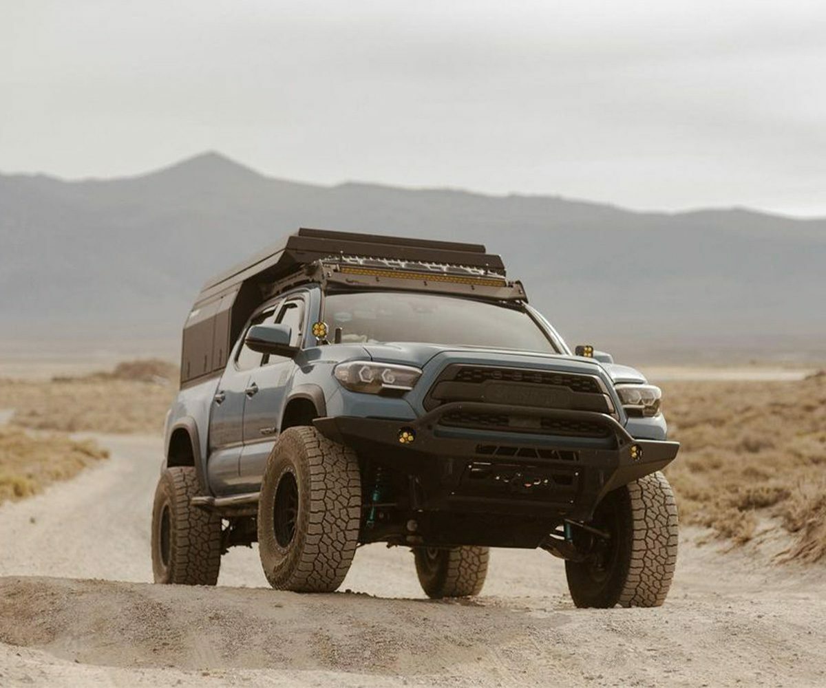 Prinsu - 2nd-3rd Gen Toyota Tacoma Prinsu Cab Rack / LP4 Light Cut Out - 400-000-010-024