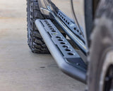 IronMan 4x4 - Raid Heavy Duty Side Steps - Chevrolet Silverado 1500 Crew Cab (2019+) - SS087
