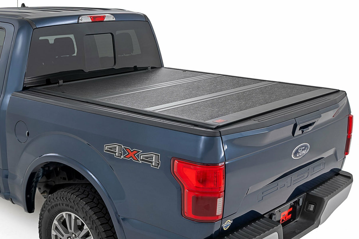 Hard Low Profile Bed Cover - 5'7(in.) Bed - Ford F-150 (21-24)/F-150 Lightning (22-24)